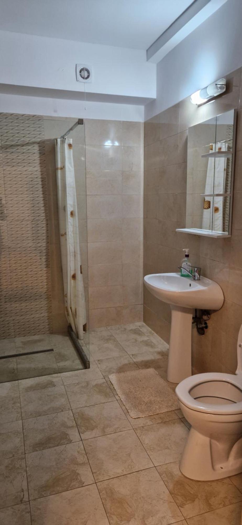 Apartamente Livada Римніку-Вилча Екстер'єр фото